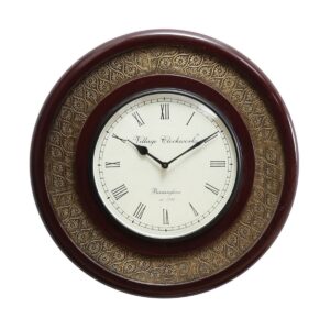 Antique-Brown-Wooden-Clock-For-Interior-Decor-002.jpg