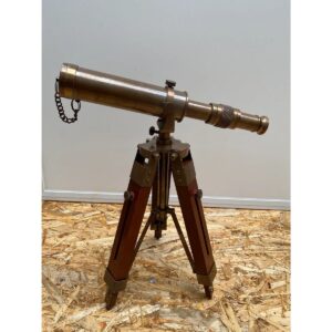 Antique-Style-Brass-Made-Marine-Telescope-With-Wooden-Made-Tripod-1.jpg