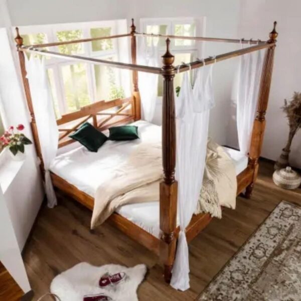 Attractive-Solid-Sheesham-Wood-Bed-Four-Poster-Bed-for-Bedroom-2.jpg