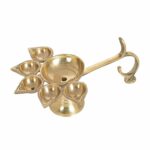 Brass-7-Face-Pooja-Diya-000.jpg