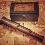 Brass-Made-Brown-Colored-Antique-Telescope-With-Wooden-Box-For-Storage-4.jpg
