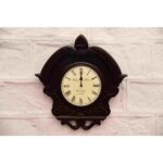 Brown-Antique-Wooden-Wall-Clock-With-Finished-Design.jpg