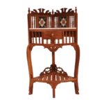 Classic-Traditional-Tiled-Corner-Table-With-Traditional-Design1.jpg