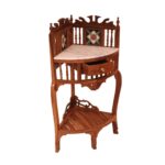 Classic-Traditional-Tiled-Corner-Table-With-Traditional-Design3.jpg