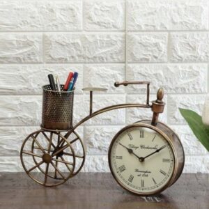 European-Style-Antique-Wall-Vintage-Table-Clock-Metal-Cycle-Pen-Stand.jpg