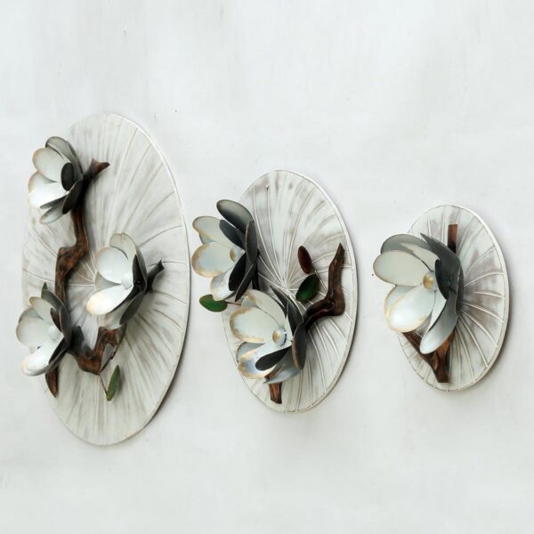 Flower-Art-In-Round-Panel-S3-Wall-Decor-1.jpg