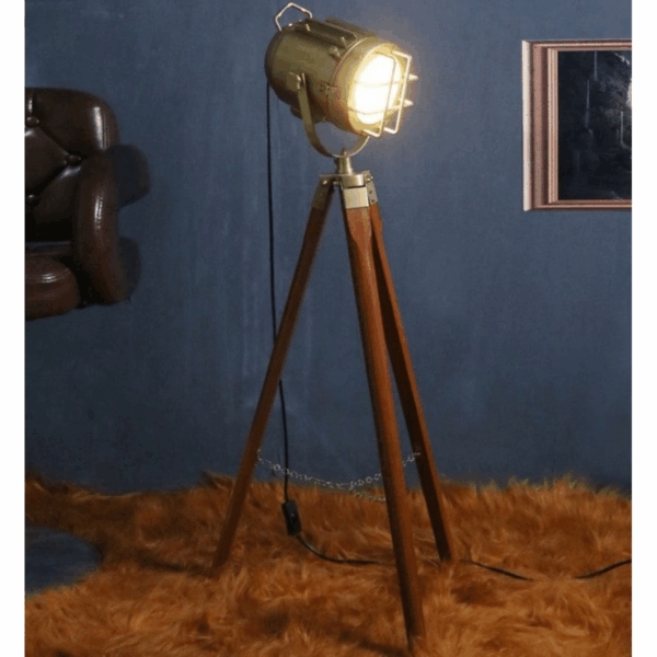 Grill-Brass-Made-Spotlight-With-Wooden-Tripod-Online.png