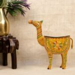 IRON-PAINTED-CAMEL-PLANTER-3.jpg