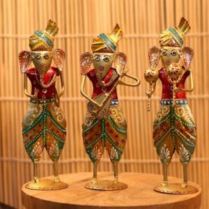 IRON-PAINTED-MUSICAL-GANESHA-4.jpg