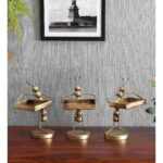 Iron-Ant-Card-Holder-Showpiece-for-Home-Decor-1.jpg