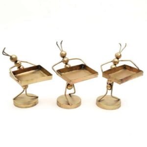 Iron-Ant-Card-Holder-Showpiece-for-Home-Decor-3.jpg