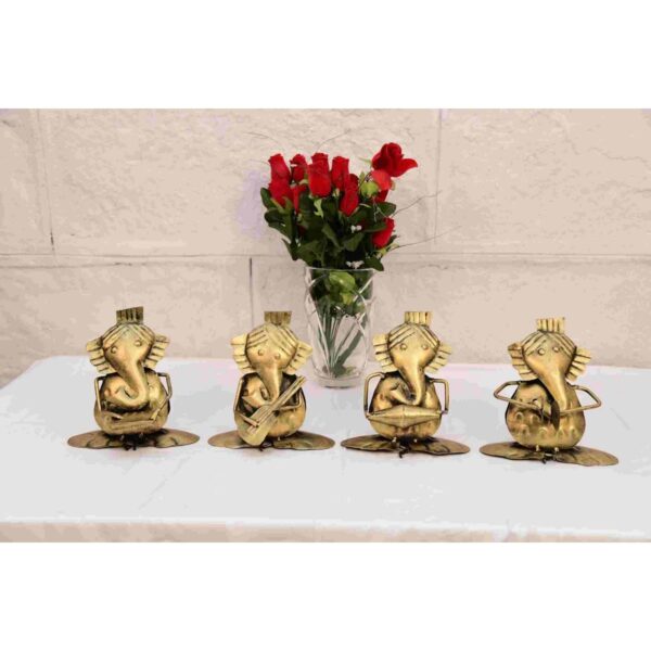 Iron-Ganesha-Set-Decorative-Idols-1.jpg