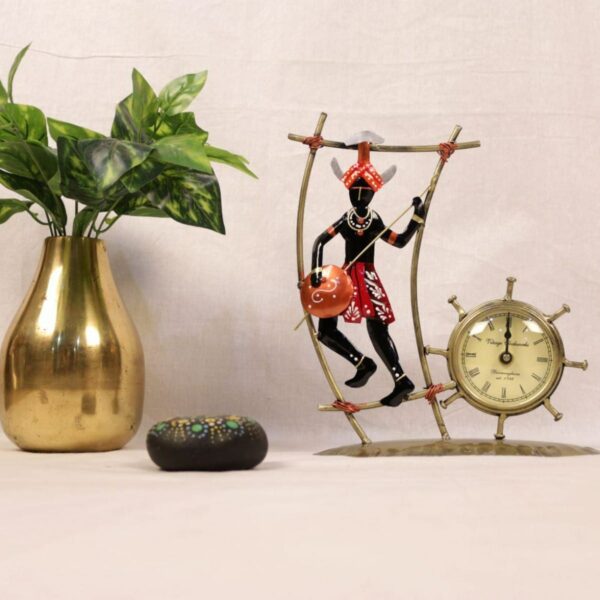 Iron-Painted-Adivasi-With-Clock.jpg