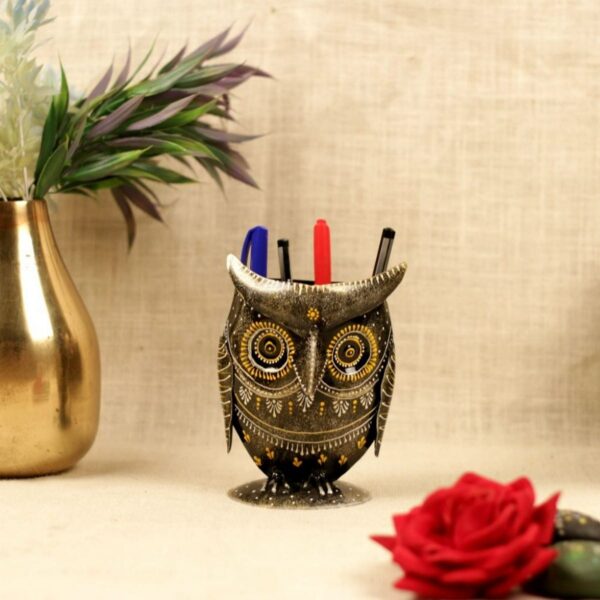 Iron-Painted-Owl-Pen-Stand.jpg