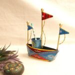 Iron-Painted-Pen-Stand-Boat1.jpg