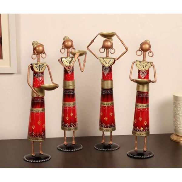 Red-Tagari-Doll-Set4-Table-Decor.jpg