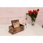 Slick-Iron-Book-Stand-For-Study-TableVase.jpg