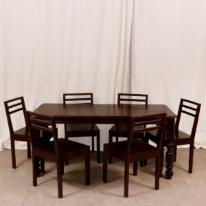 Striking-Contemporary-Dining-Set.jpg