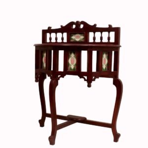 Stylish-Colonial-Style-D-Shaped-Console-Table1.jpg