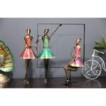 Stylish-Metal-Three-Barbie-Decor-Doll-Of-Your-Home.jpg