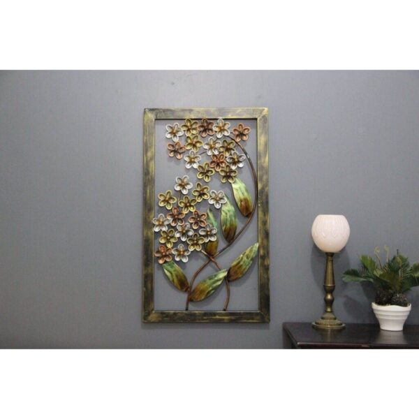 Stylish-Metal-Wall-Art-Flower-Hanging-Decor-For-Home.jpg