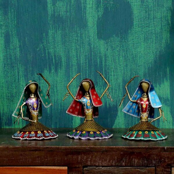 Traditional-Dancing-Women-Metal-Human-Showpiece-Set-Of-3.jpg
