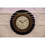Trendy-Wooden-Wall-Clock-For-Home-and-Office.jpg