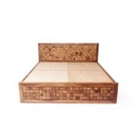 Wooden-Regal-Designed-Bed-For-Home3.jpg
